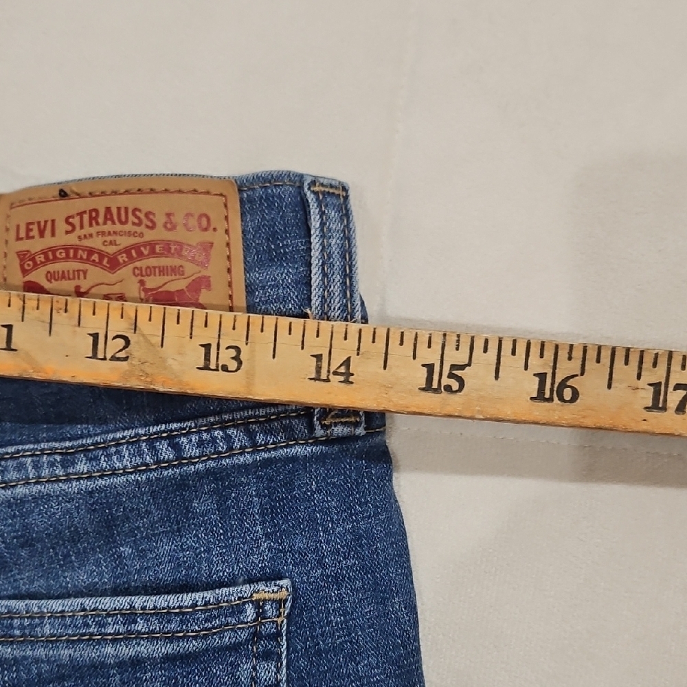 Levi's Classic Blue Jean Shorts Cutoffs size 27 - Picture 4 of 6